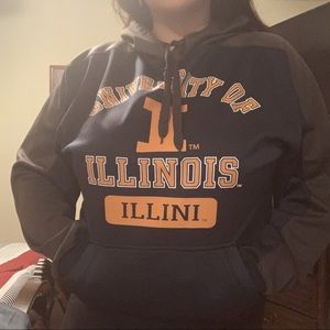 University of Illinois hoodie 🧡
